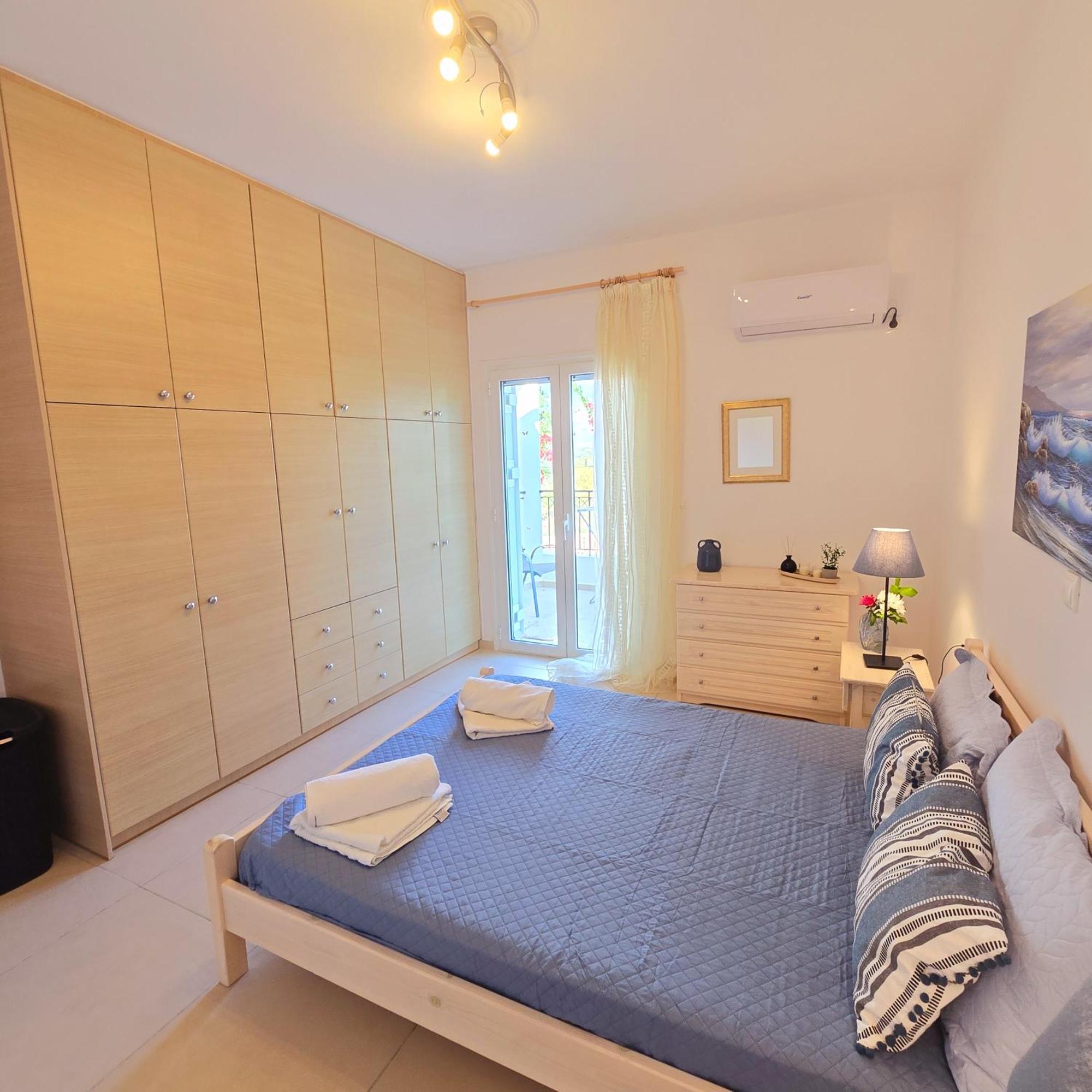 Lakithra Apartments Bagian luar foto